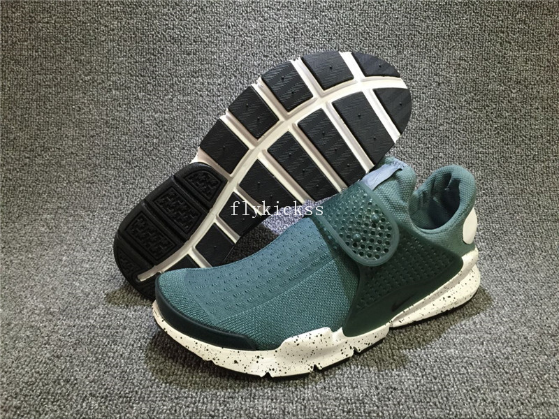 Nike Sock Dart Dark Green